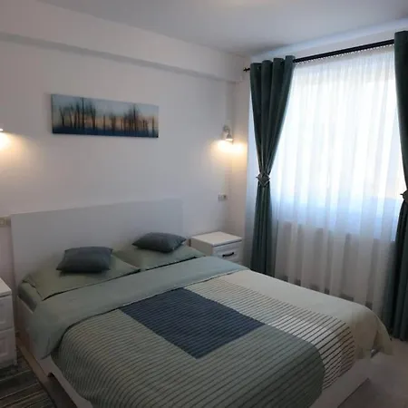 White Apartment Gura Humorului, Bucovina, Voronet Exterior photo